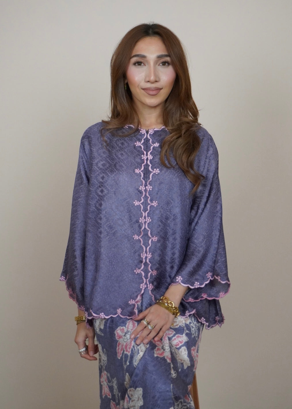 Mekar : Qayla in Purple Haze