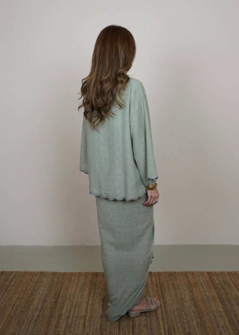 Embun Kuntum  in Sage