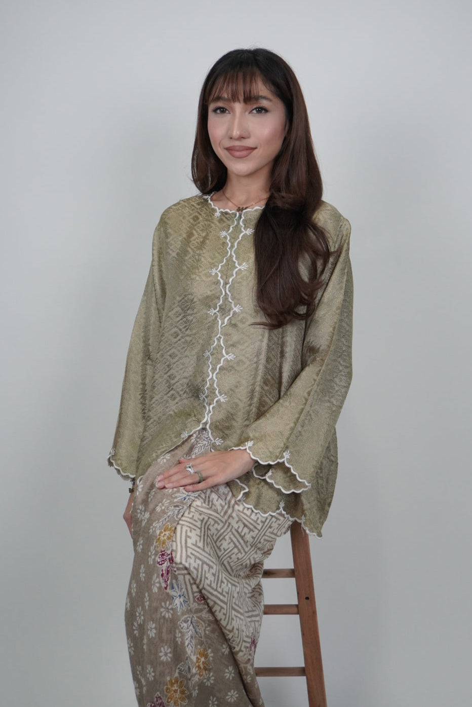 Qayla in Olive