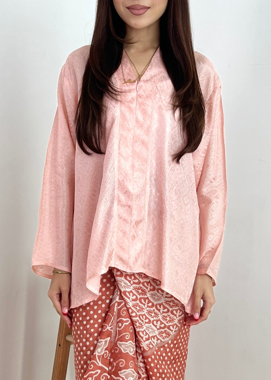Mina in Peach Bloom
