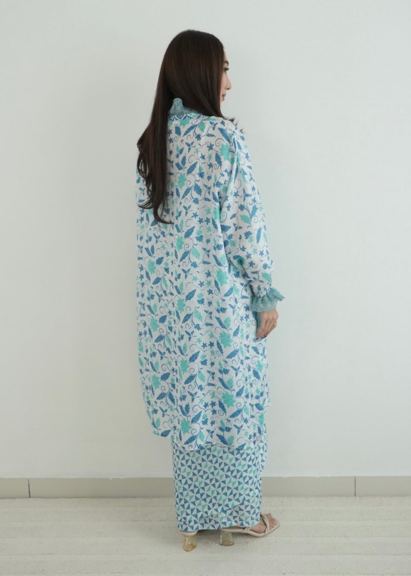 Qahira in Artic Blue