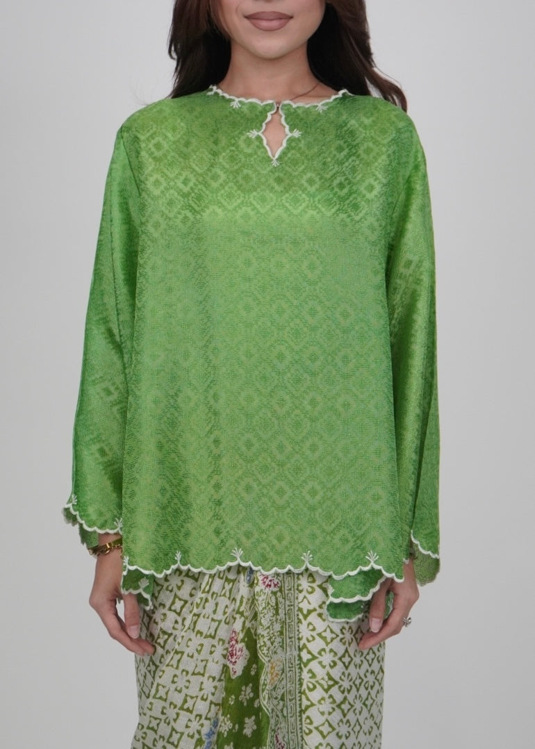 Chantiq in Kelly Green