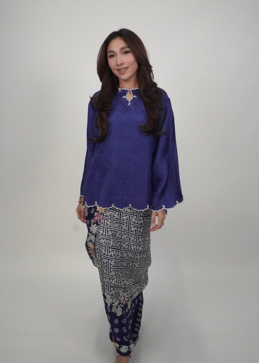 Chantiq in Blue