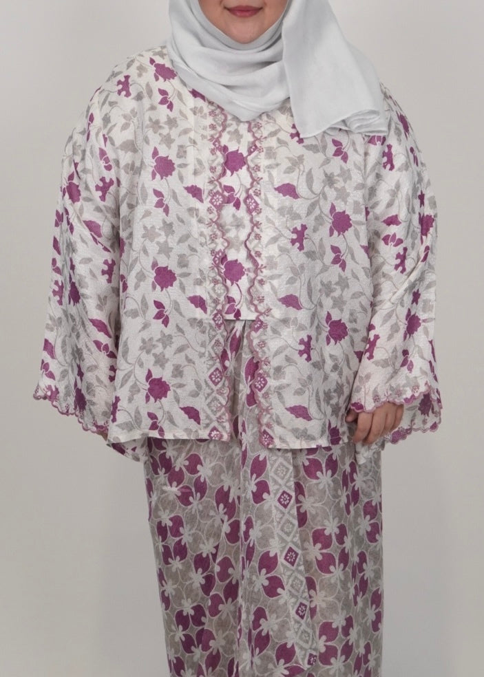 Kuntum Plus in Soft Grey Pink