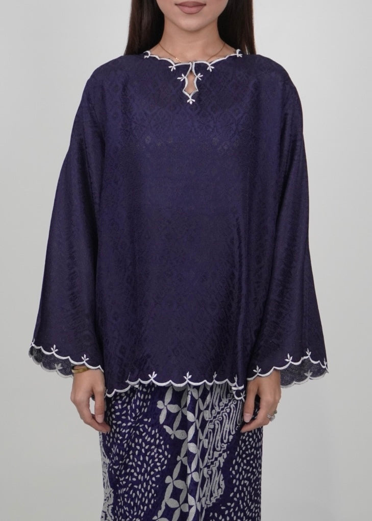 Chantiq in Dark Blue