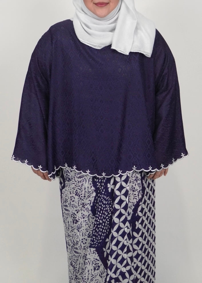 Chantiq Plus in Dark Blue