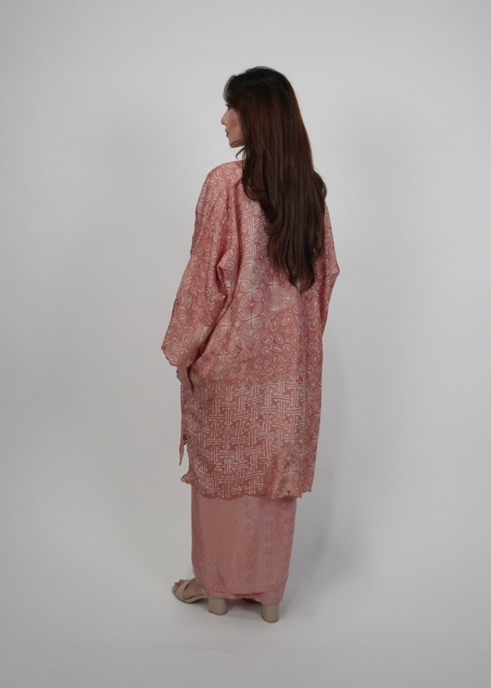 Chempaka in Salmon Pink