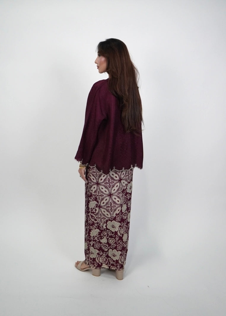 Qayla in Rich Burgundy