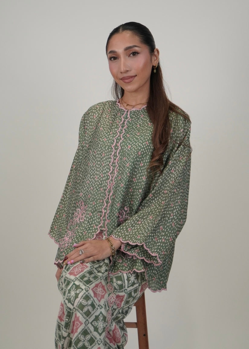 Qayla in Sweetpea