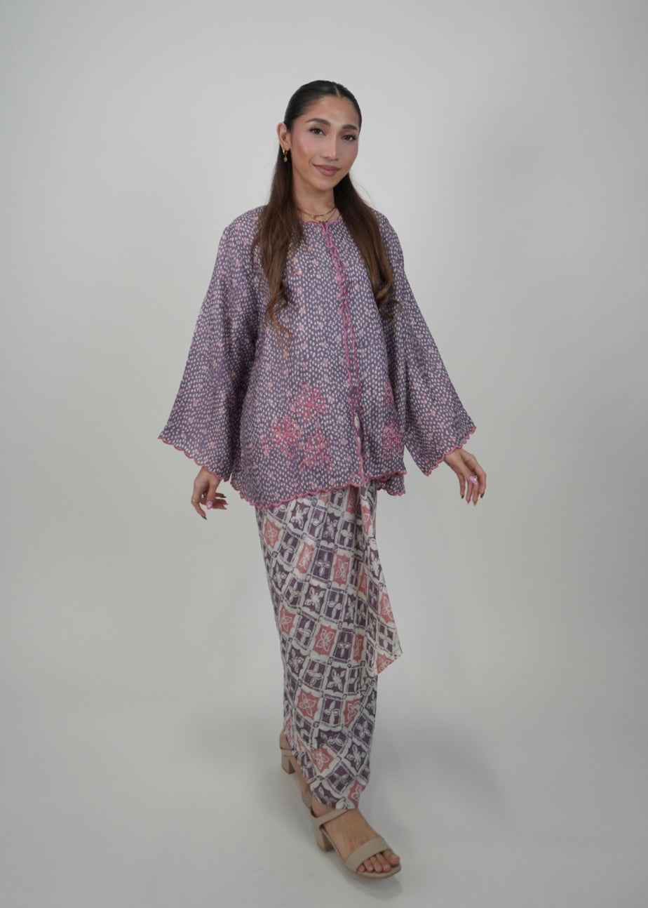 Qayla in Heather
