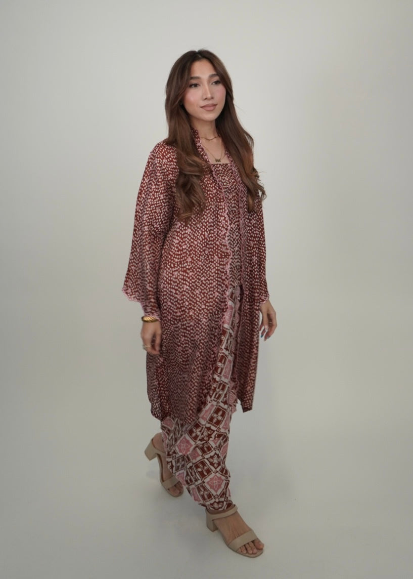 Kuntum Long in Dark Red