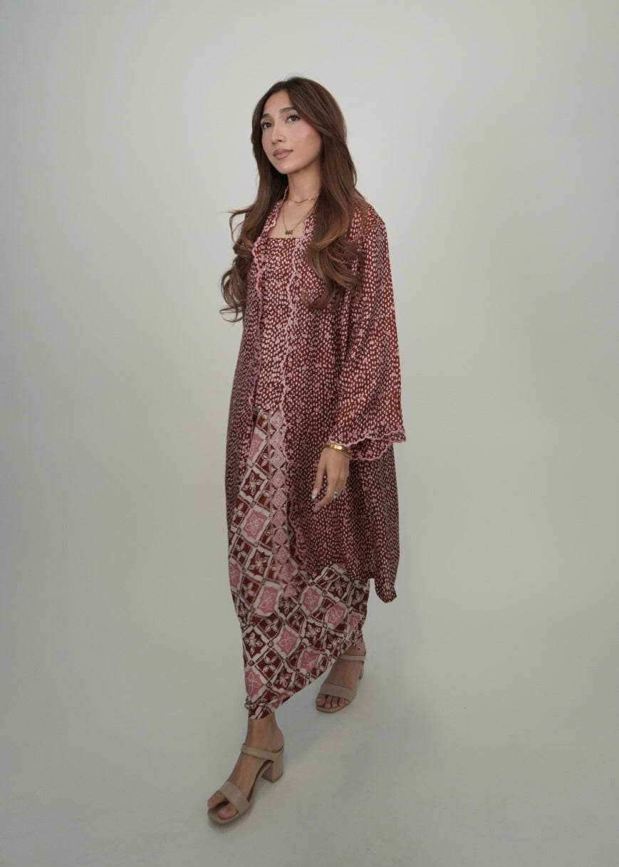 Kuntum Long in Dark Red