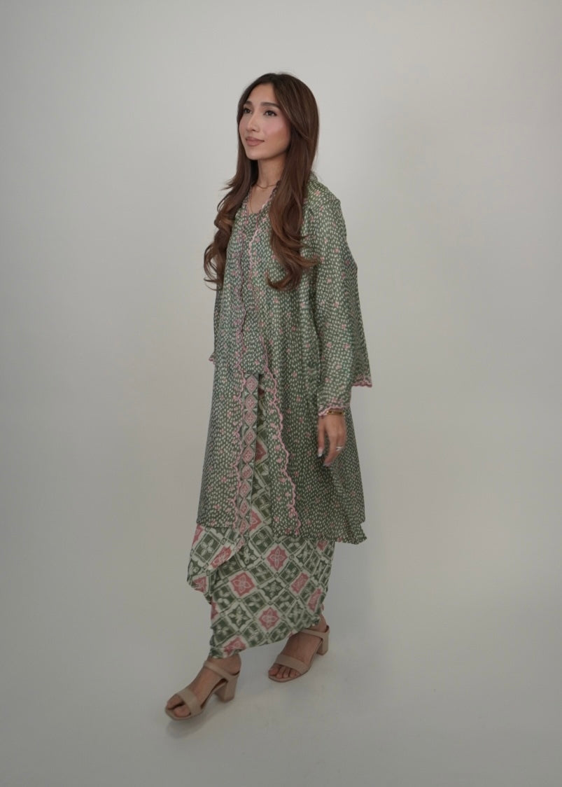Kuntum Long in Sea Green