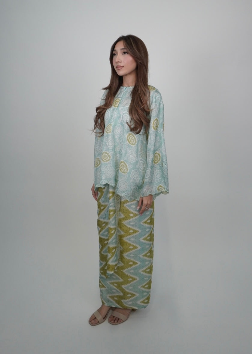 Chinta in Tiffany