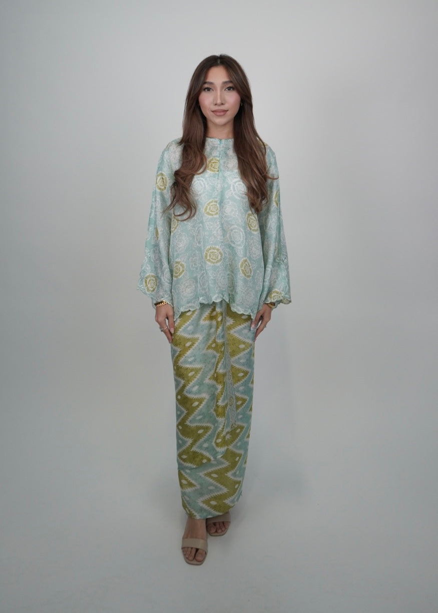 Chinta in Tiffany