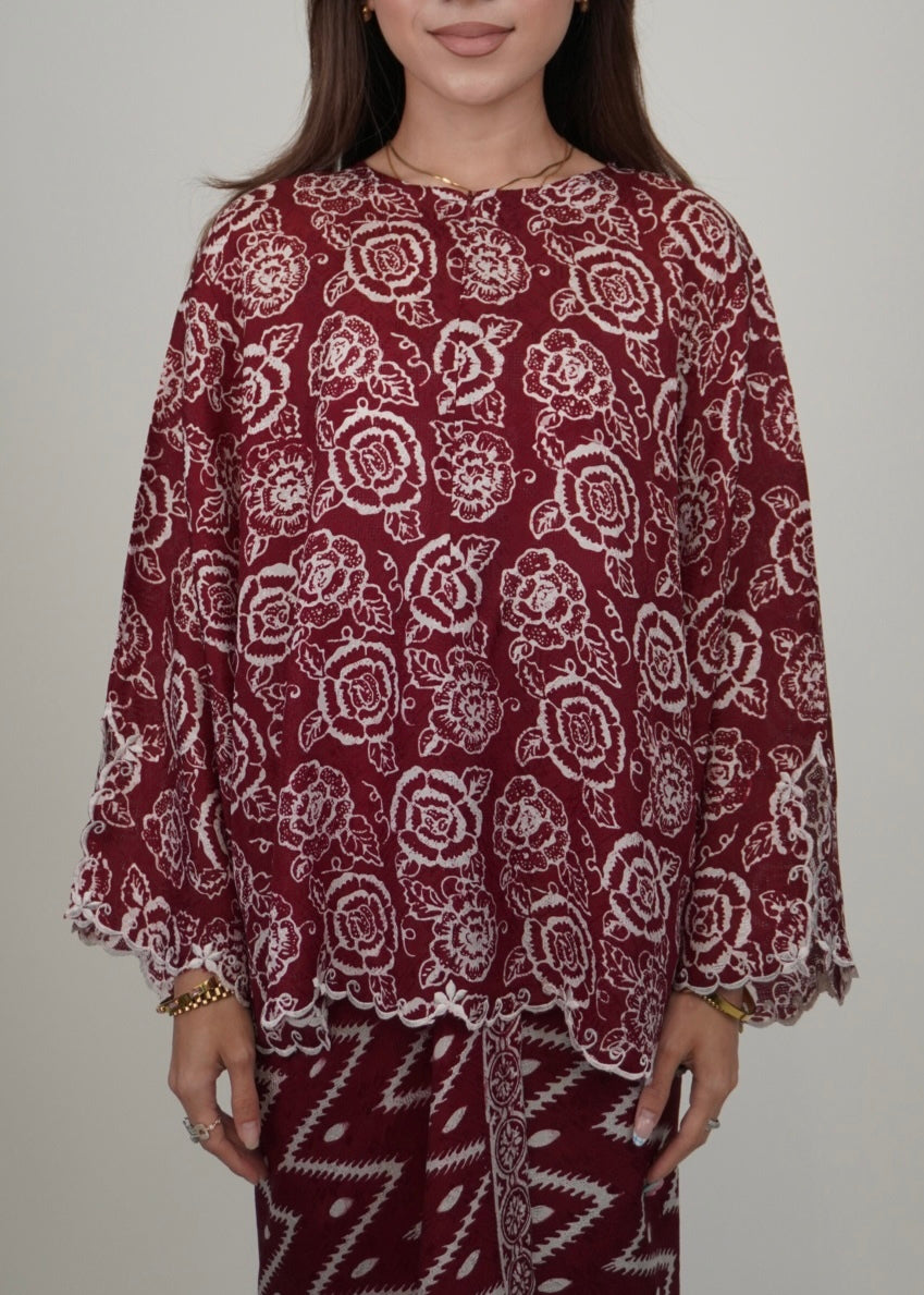 Chinta in Maroon