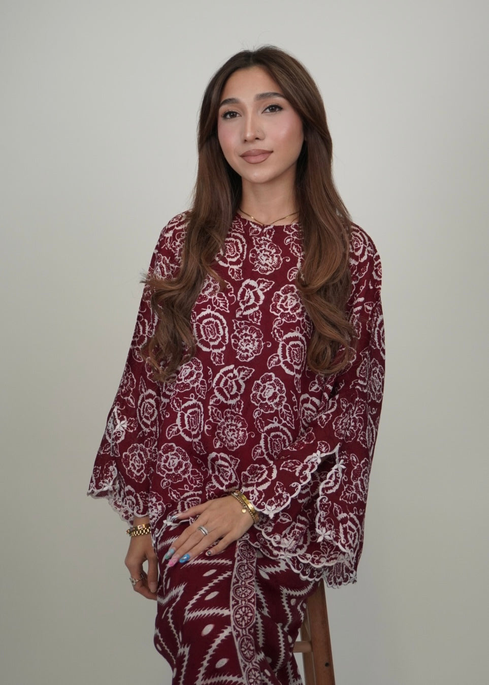 Chinta in Maroon