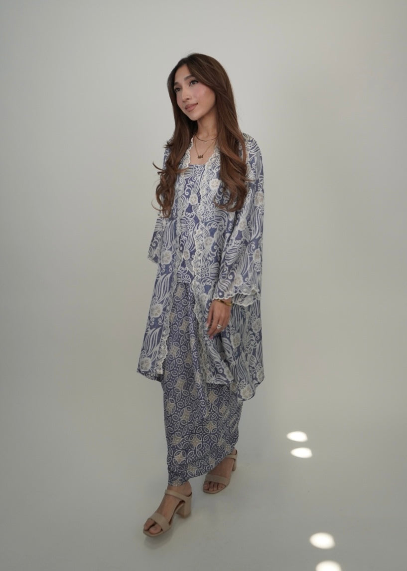 Kuntum Long in Dusty Blue