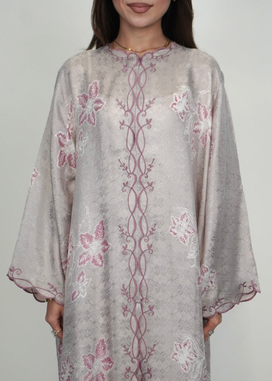 Moleq in Pink Taupe