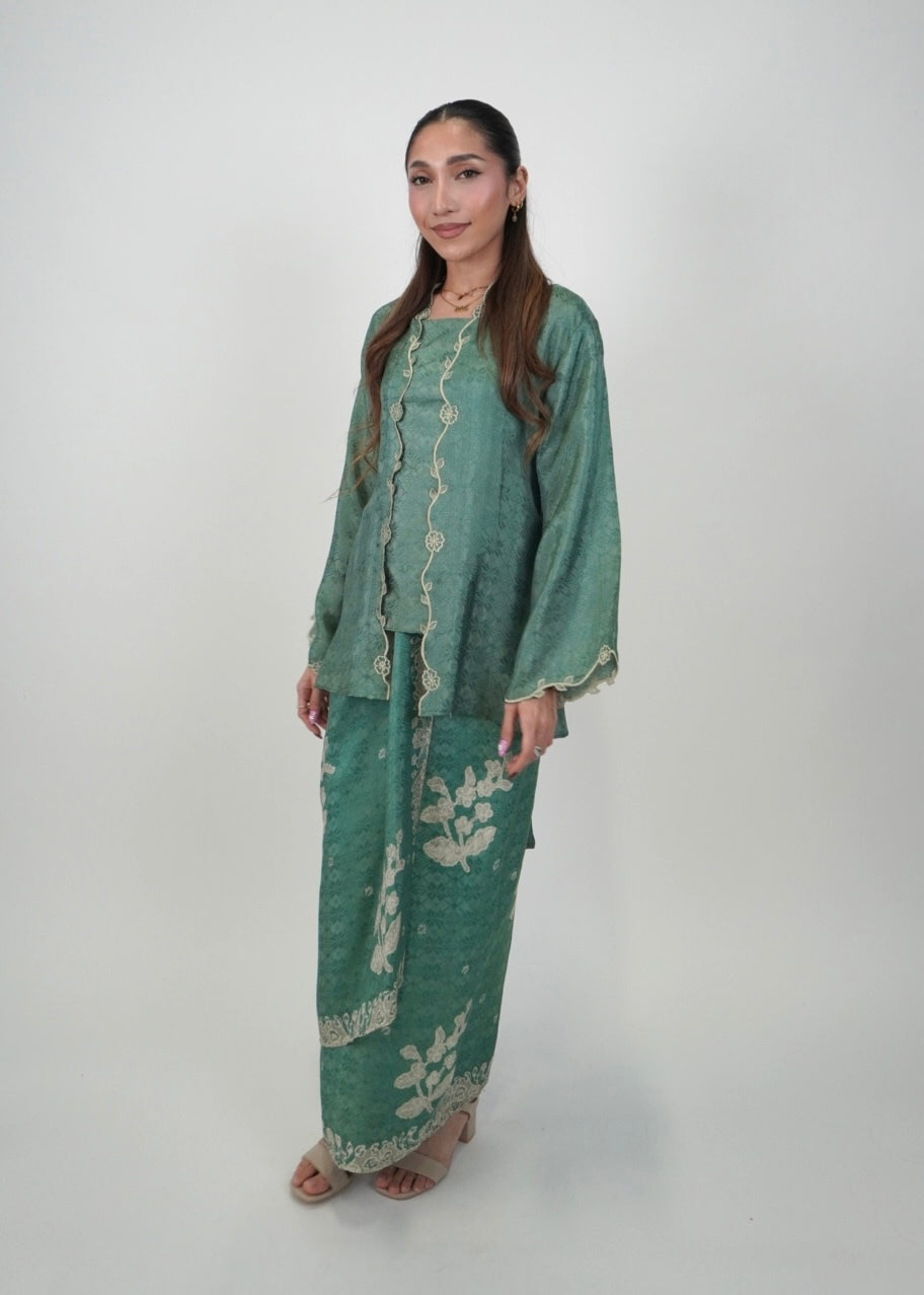 Ikat Kuntum in Sea Green