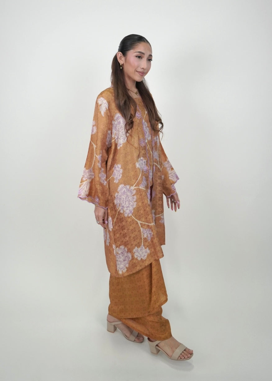 Kuntum Long in Marigold