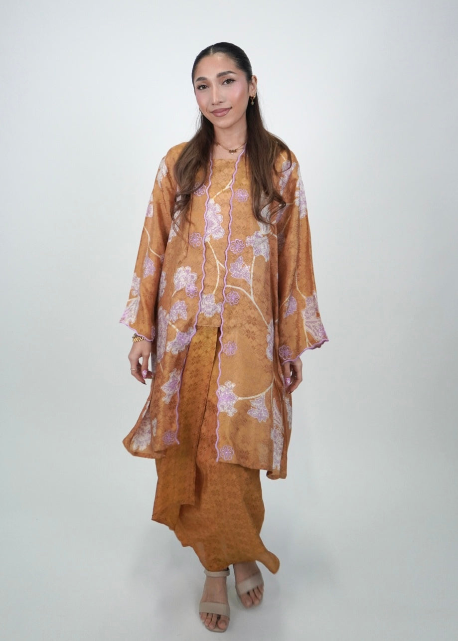 Kuntum Long in Marigold