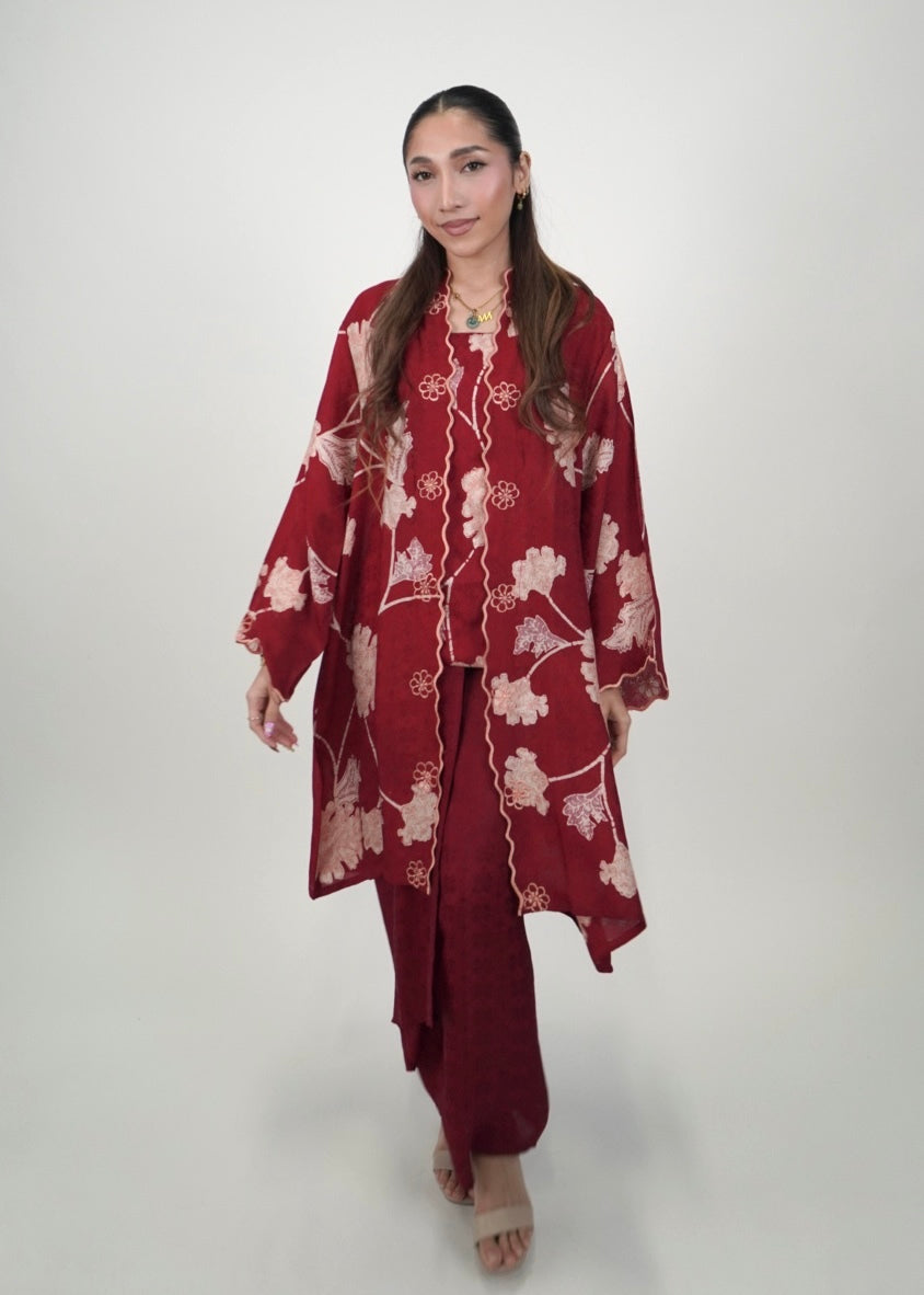 Kuntum Long in Red