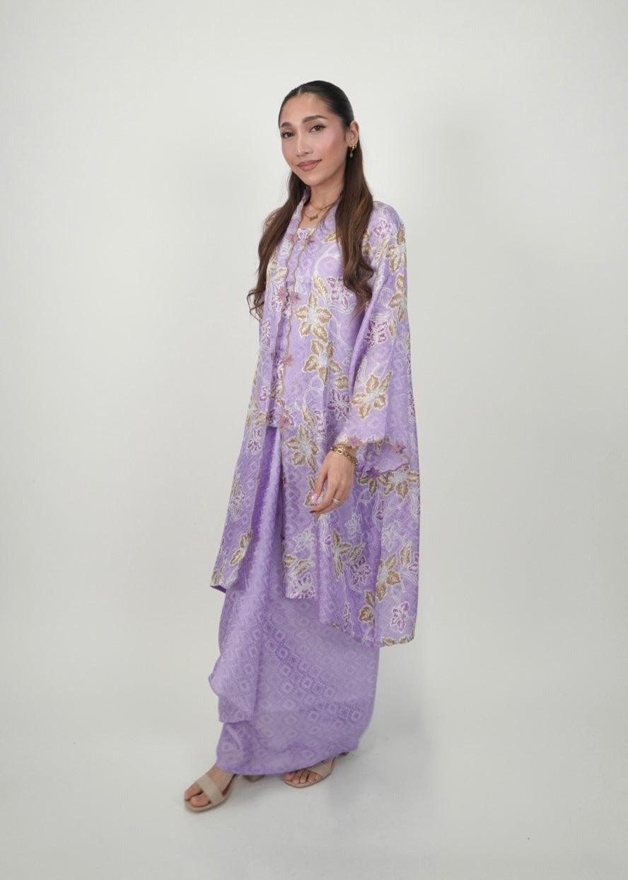 Kuntum Long Mekar in Lilac
