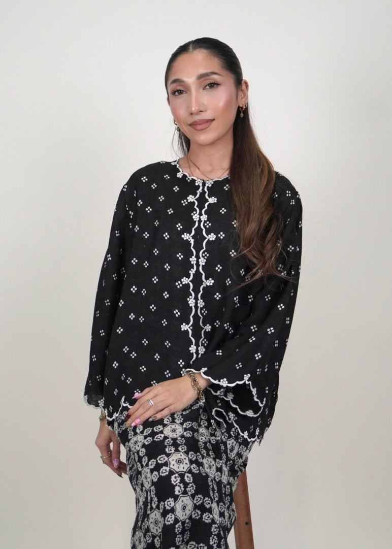 Qayla Dotty in Black