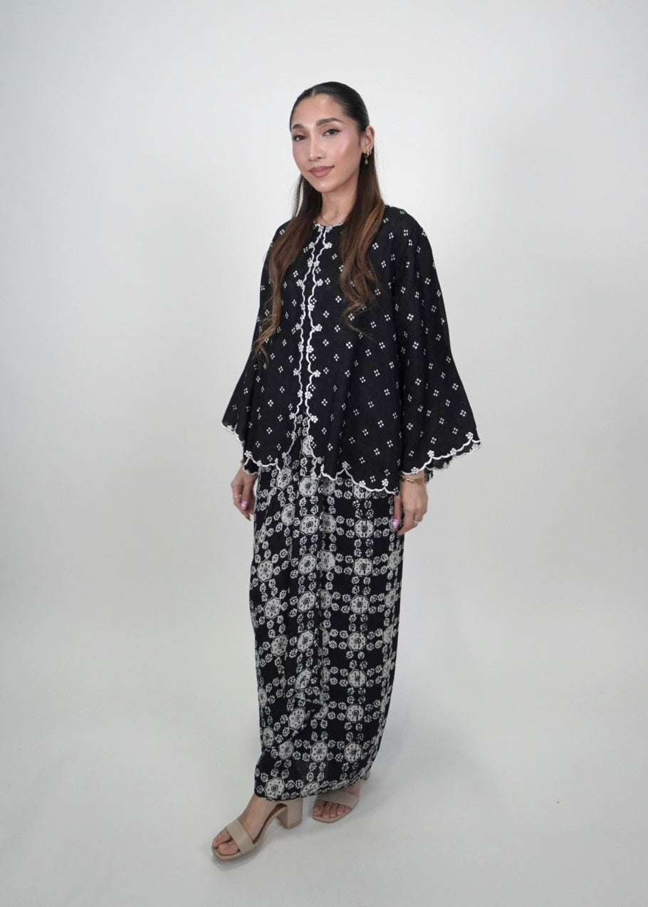 Qayla Dotty in Black