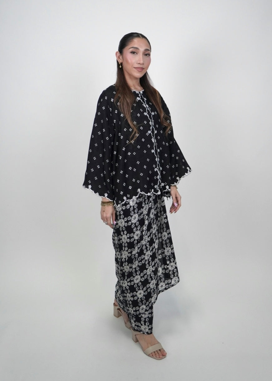 Qayla Dotty in Black
