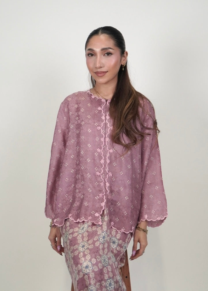Qayla Dotty in Orchid Pink