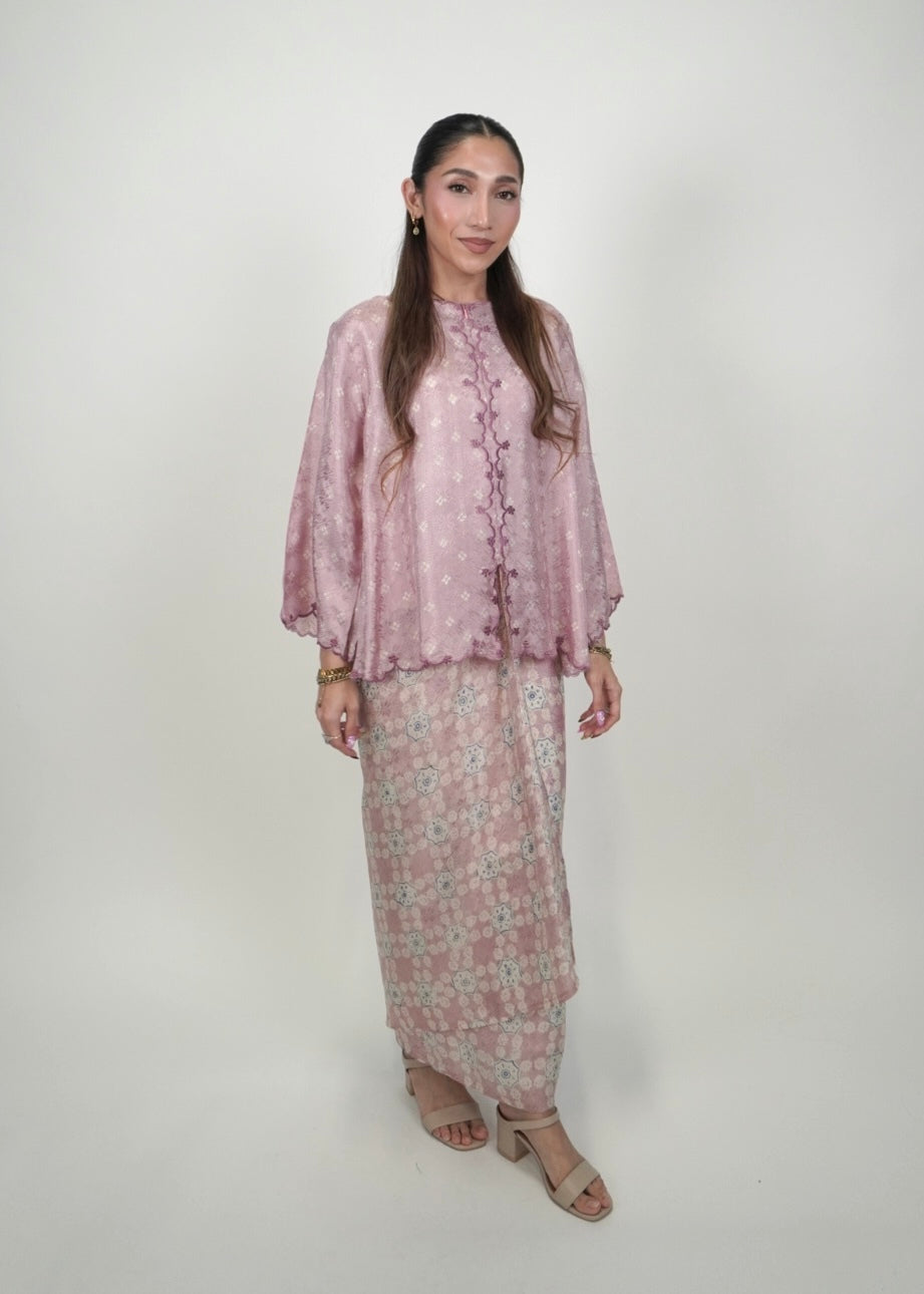 Qayla Dotty in Blush