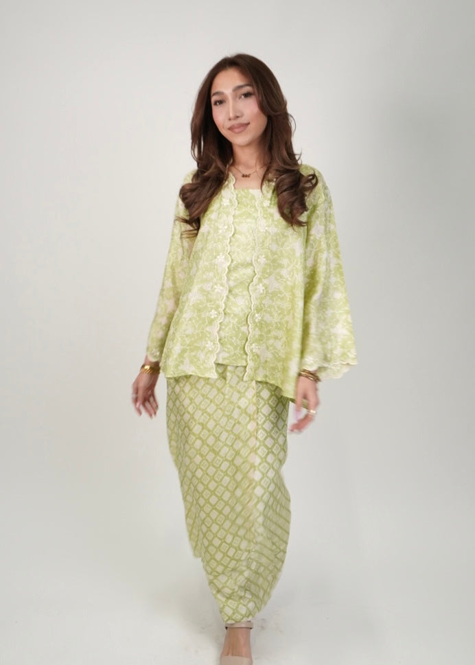 Kuntum in Pear Green