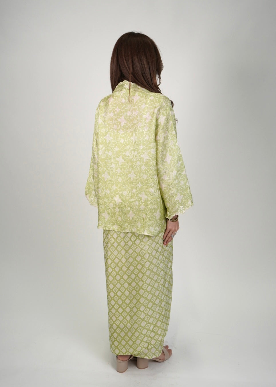 Kuntum in Pear Green