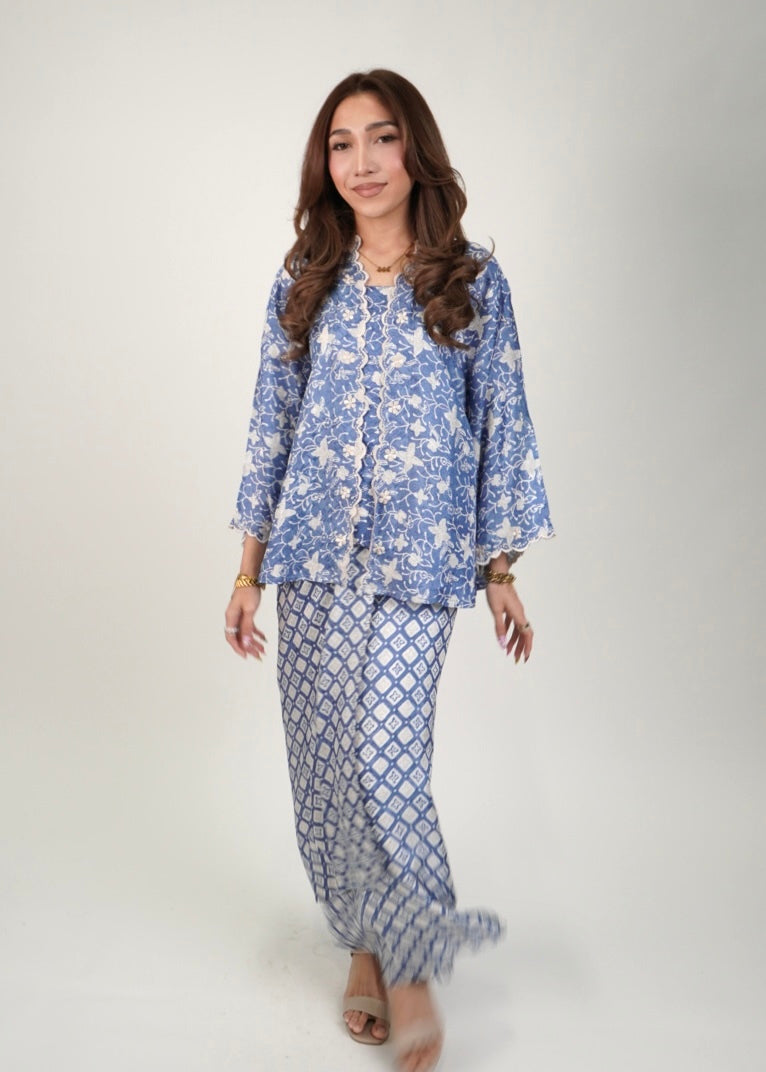 Kuntum in Maya Blue
