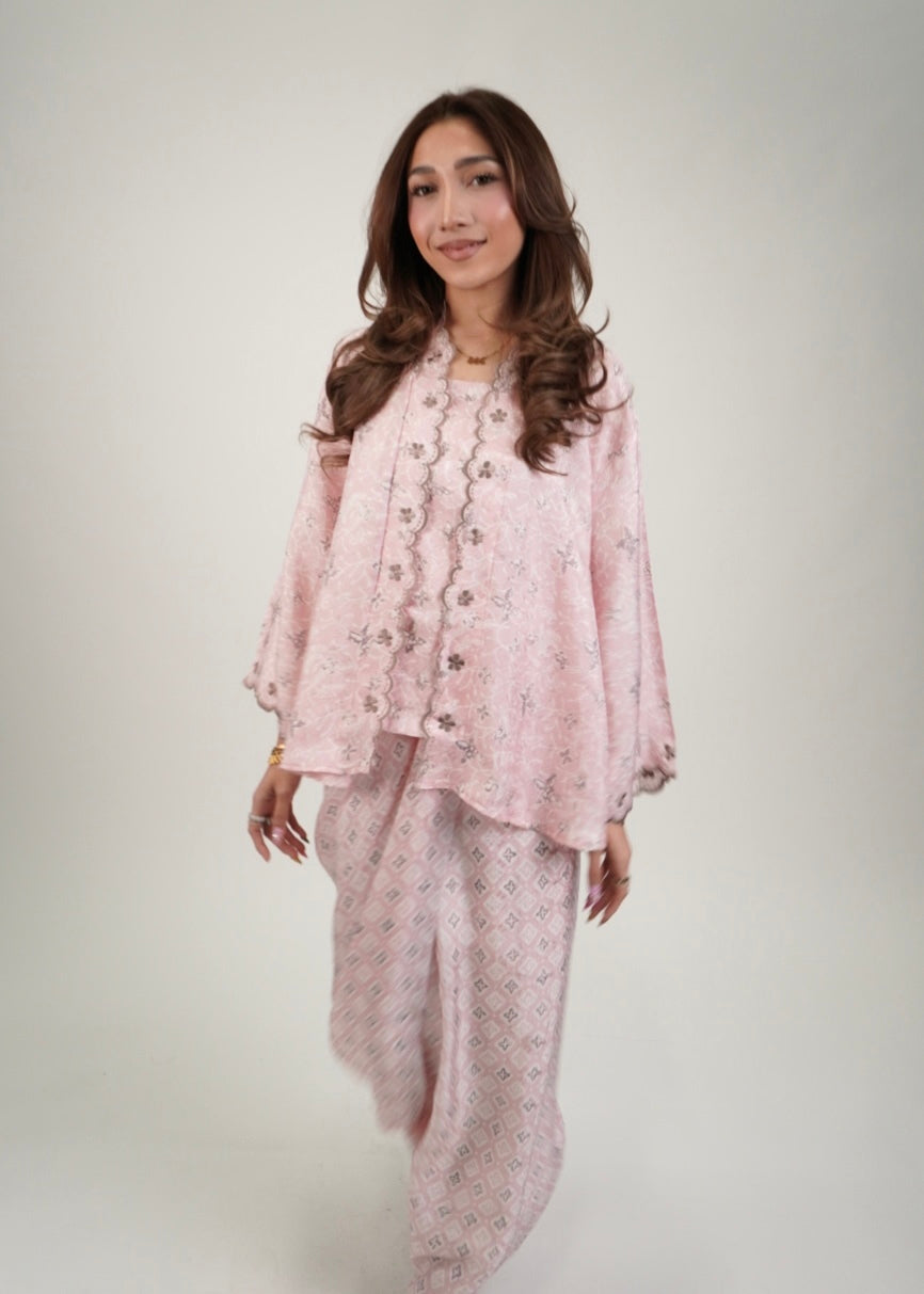 Kuntum in Powder Pink