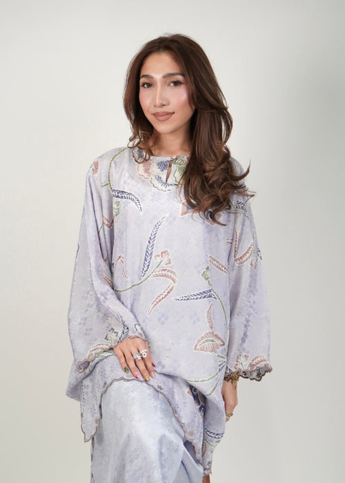 Chempaka in Periwinkle