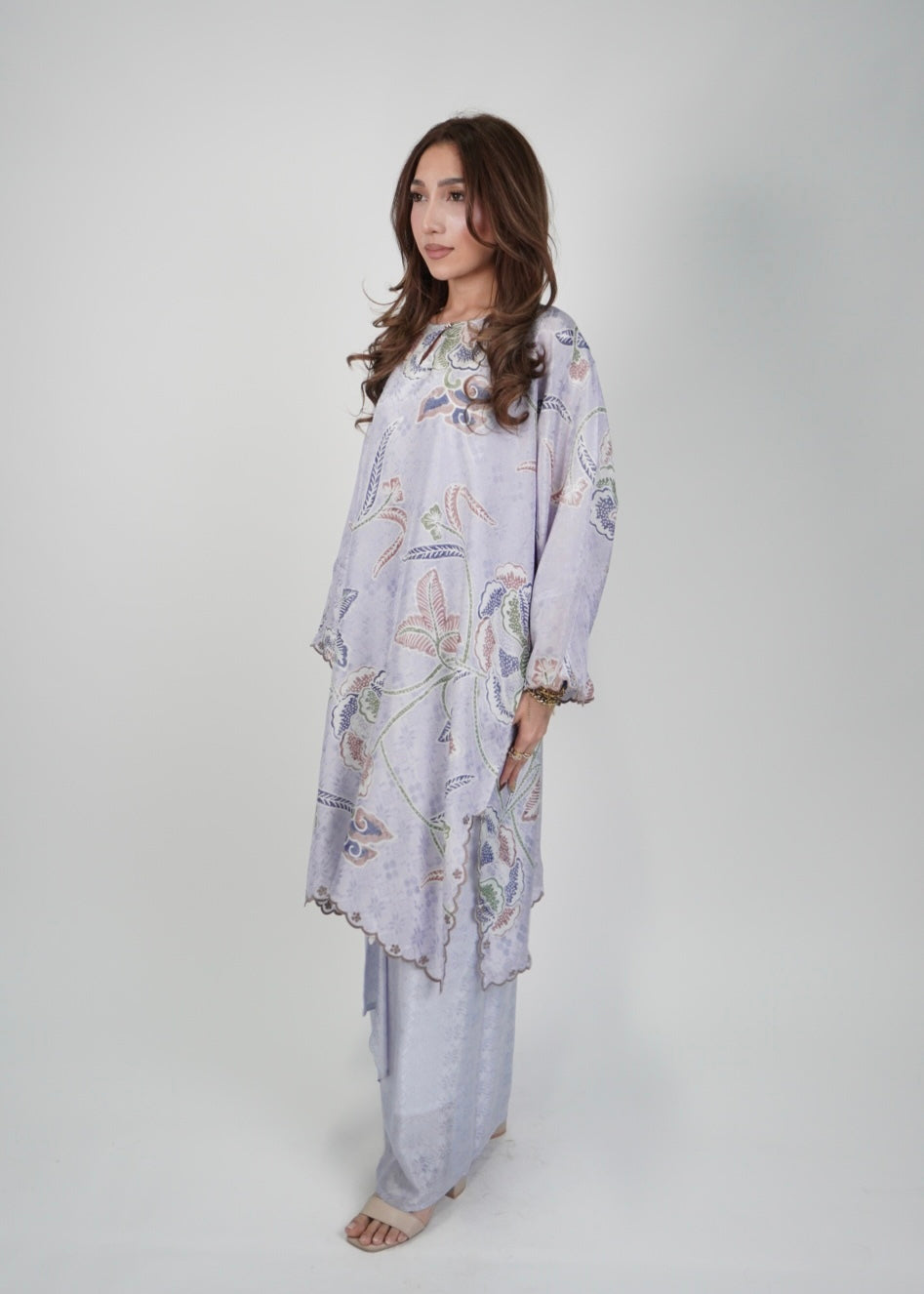 Chempaka in Periwinkle