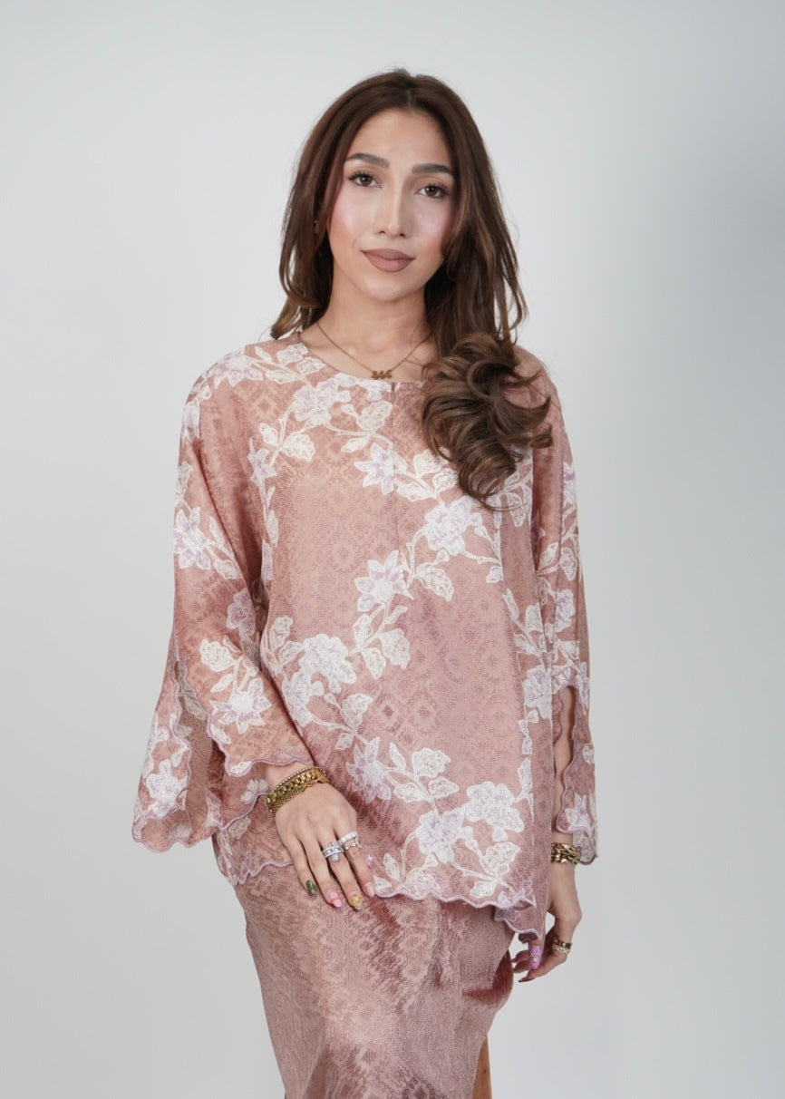 Chinta Mekar in Blush Beige