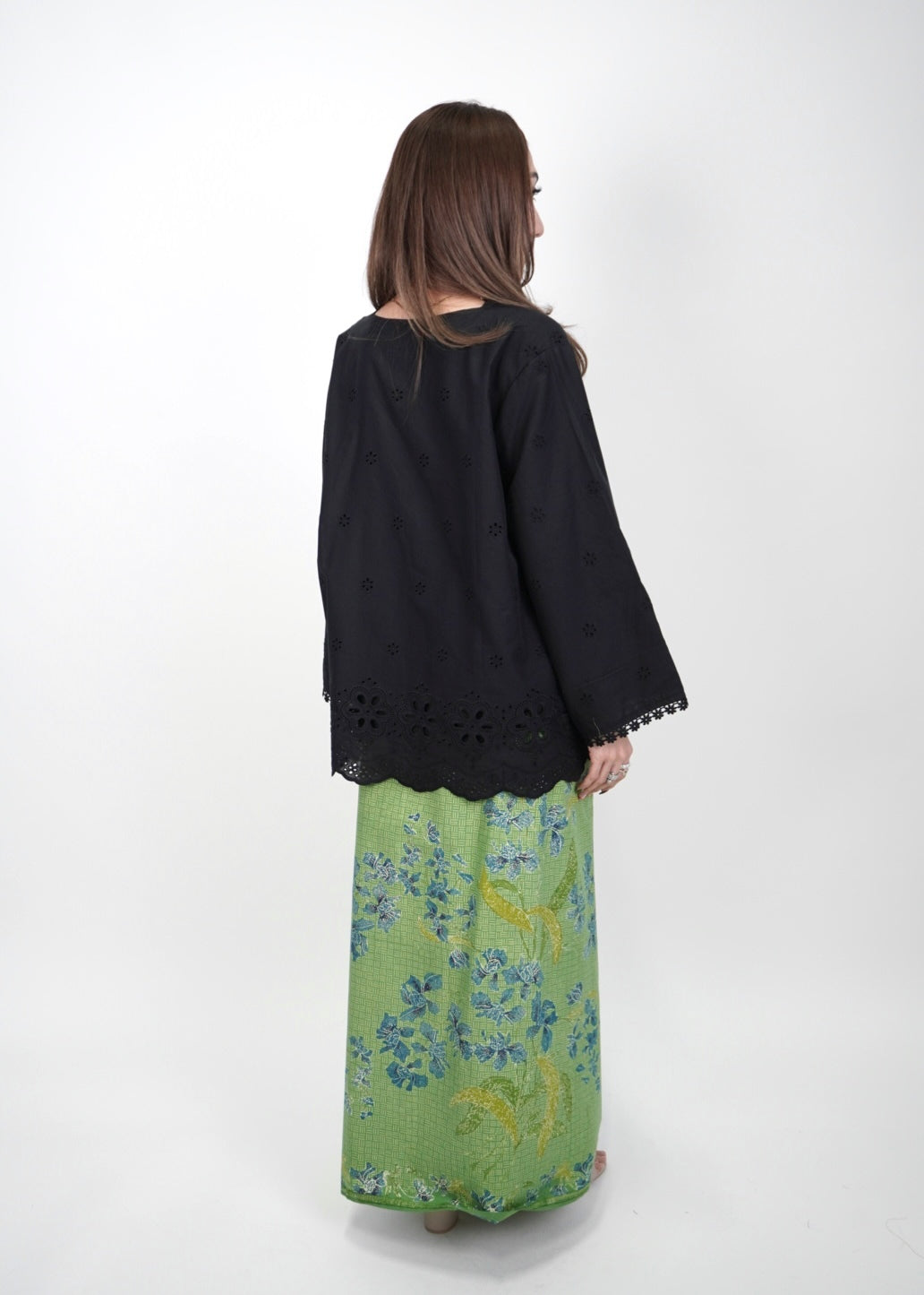 Mekar: Berbunga set in Pear Green