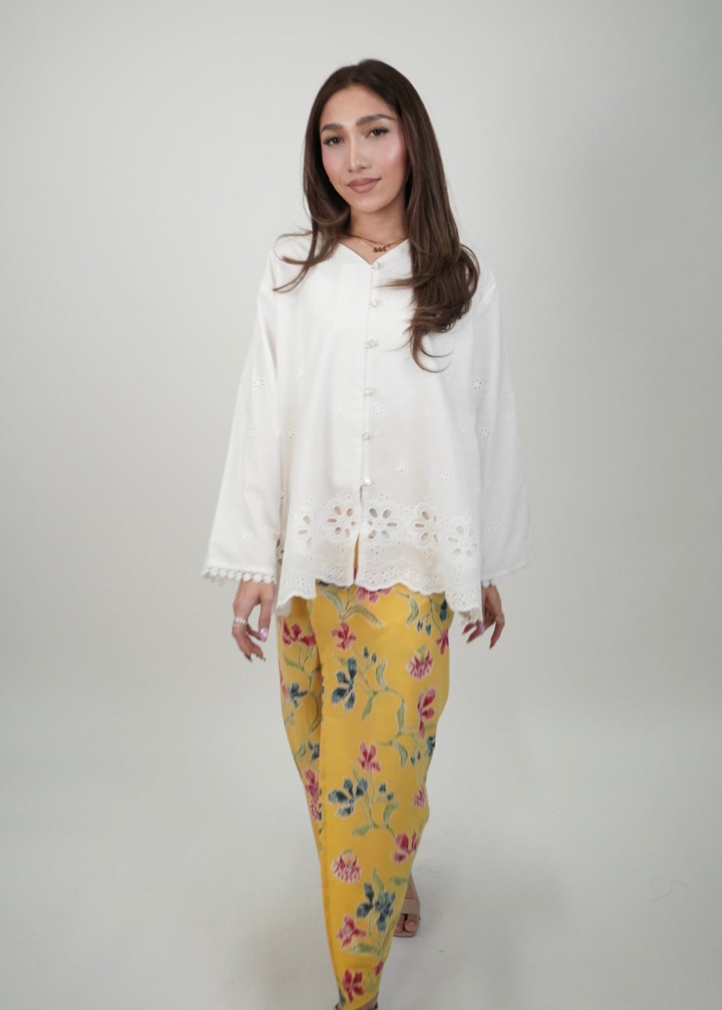 Mekar: Berputik set in Yellow