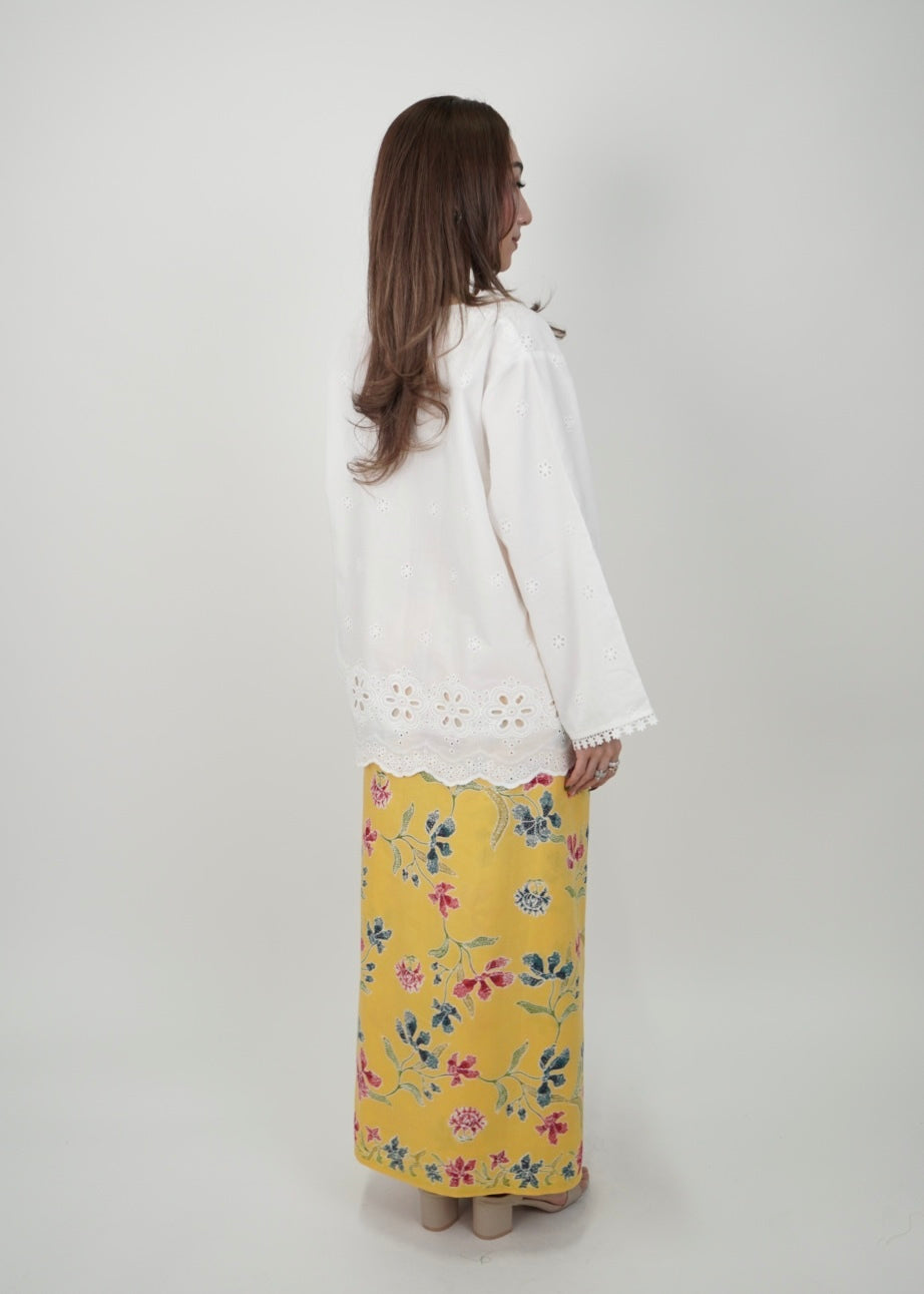 Mekar: Berputik set in Yellow