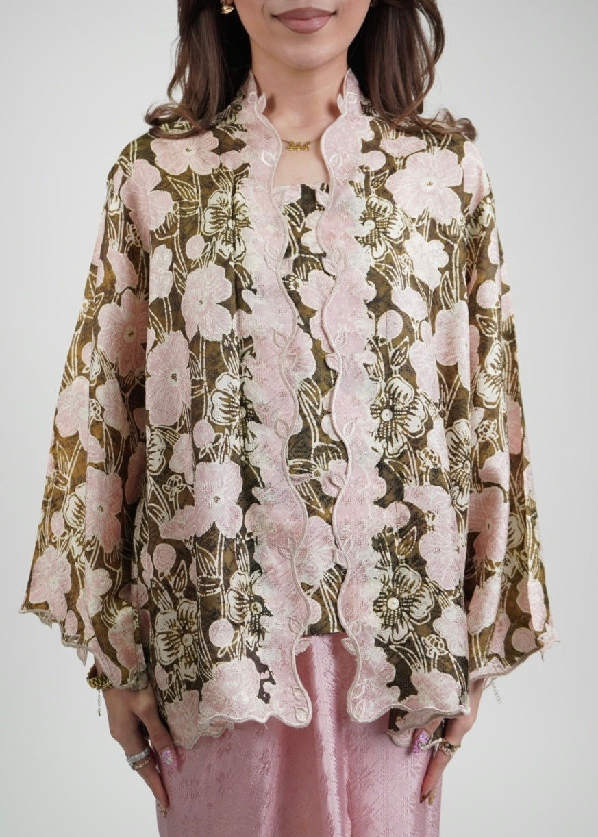 Mekar: Kuntum in Olive Blush