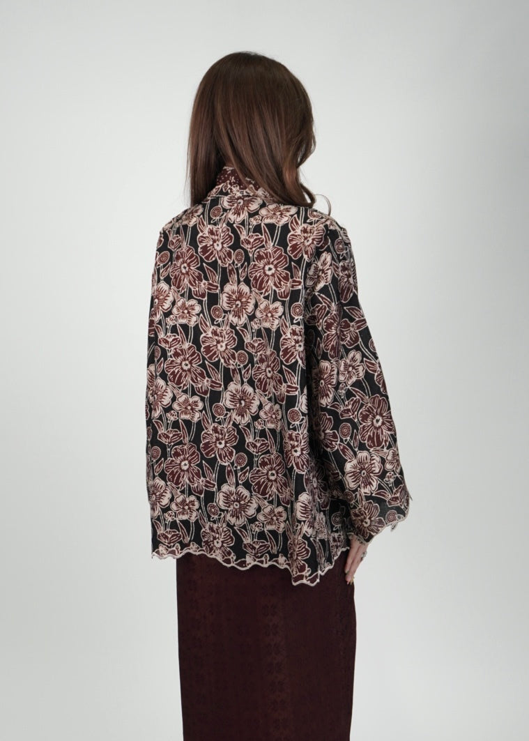 Mekar: Kuntum in Mahogany Brown
