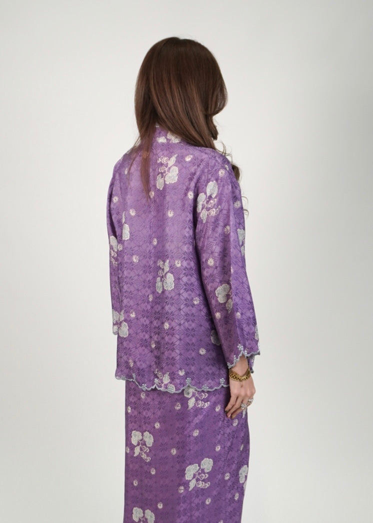 Kuntum in Amethyst
