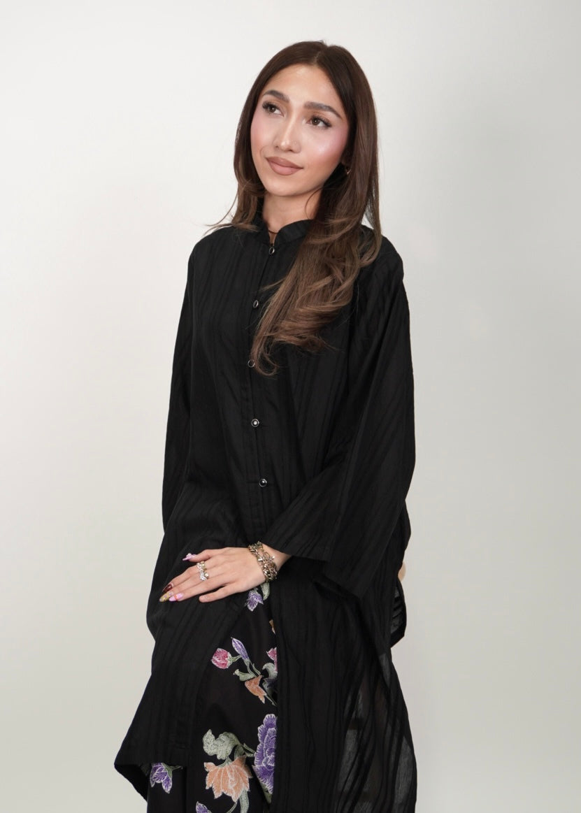 Mekar : Bayu Seroja in Midnight Bloom
