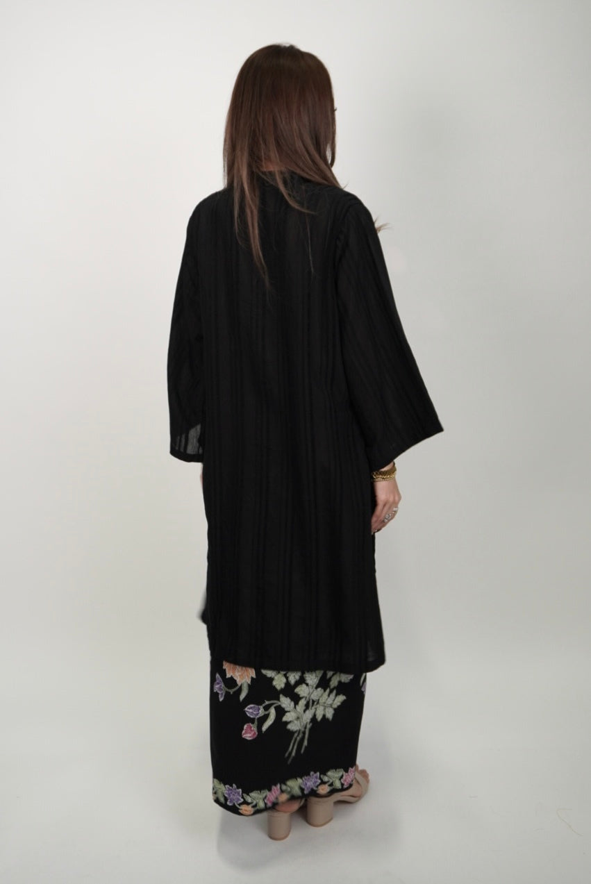 Mekar : Bayu Seroja in Midnight Bloom