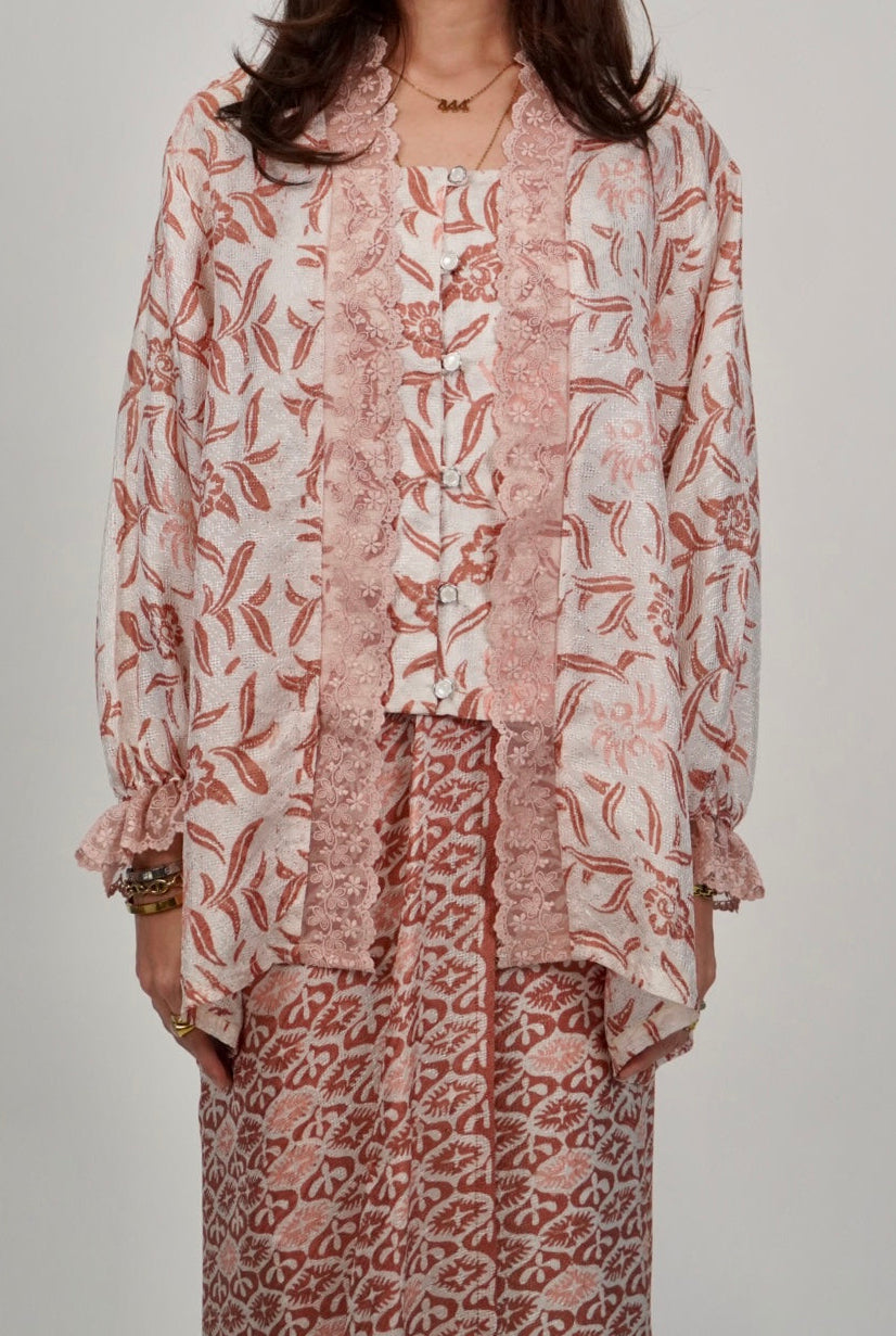 Qisya in Coral Blush