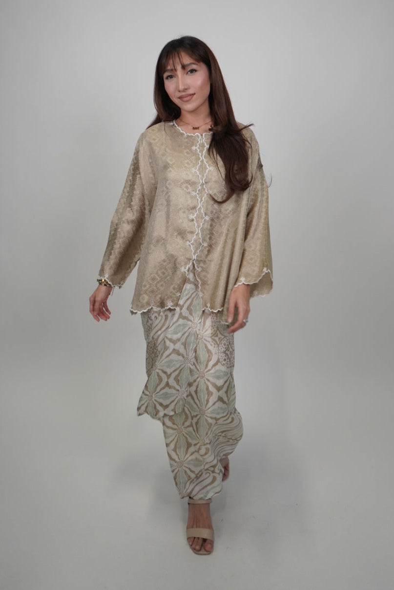 Qayla in Olive Sage